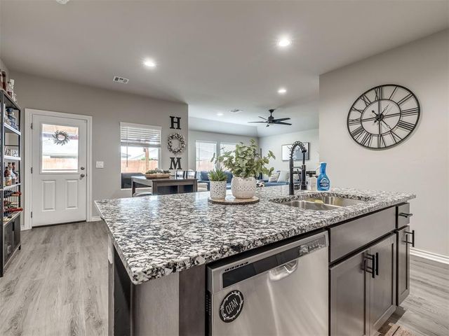 4212 Moonlight Road, Mustang, OK 73064