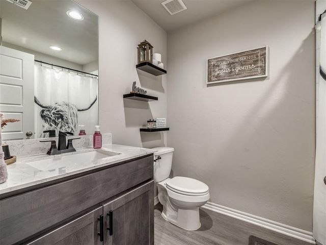 4212 Moonlight Road, Mustang, OK 73064