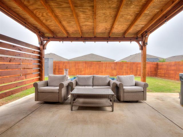 4212 Moonlight Road, Mustang, OK 73064