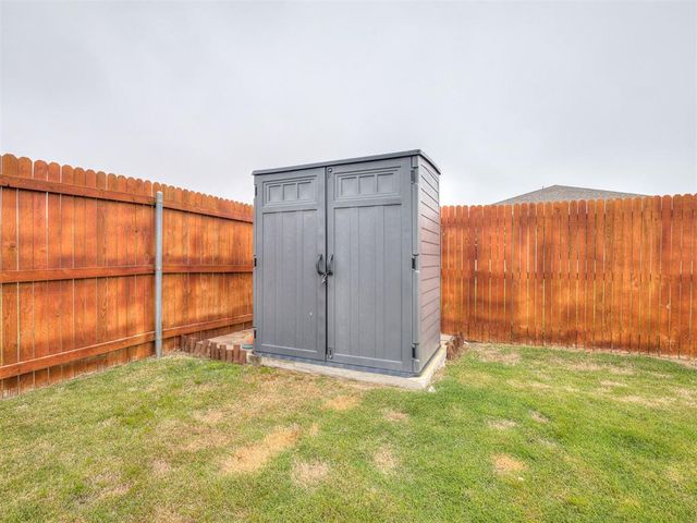 4212 Moonlight Road, Mustang, OK 73064