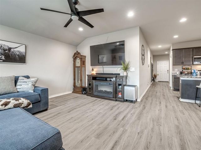 4212 Moonlight Road, Mustang, OK 73064