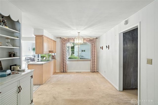 941 Donson Drive, Kettering, OH 45429