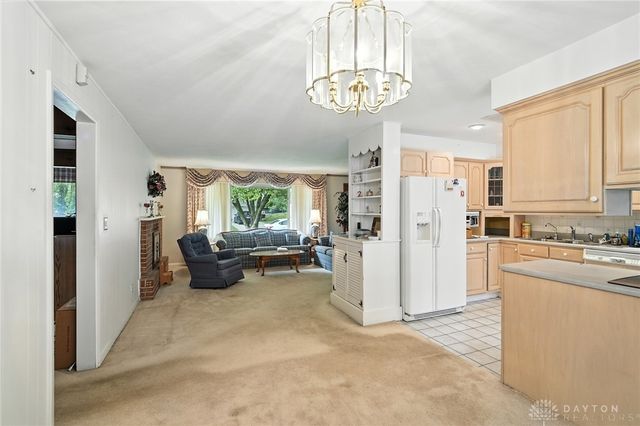 941 Donson Drive, Kettering, OH 45429