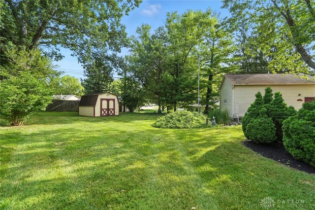 941 Donson Drive, Kettering, OH 45429