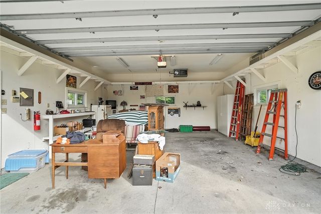 941 Donson Drive, Kettering, OH 45429