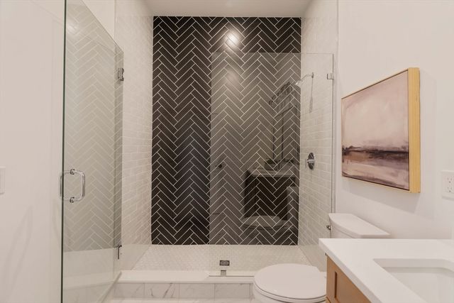 231 Everett Street 101, Boston, MA 02128