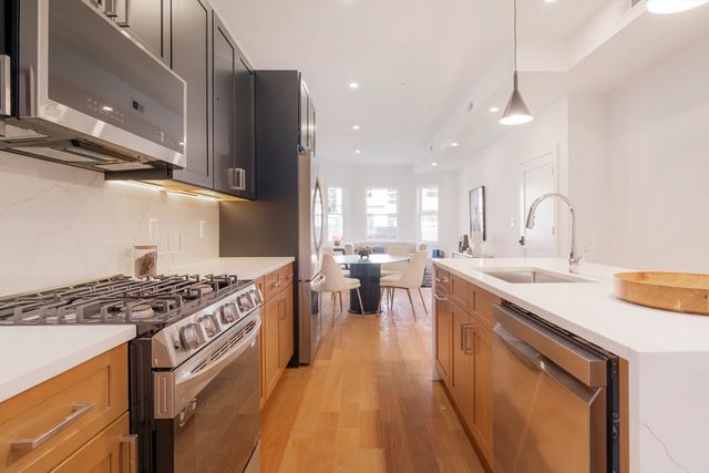 231 Everett Street 101, Boston, MA 02128