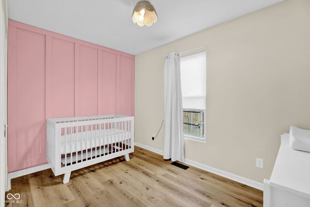 2262 McKinley Avenue, Columbus, IN 47201