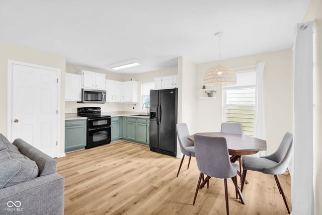 2262 McKinley Avenue, Columbus, IN 47201