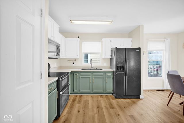 2262 McKinley Avenue, Columbus, IN 47201