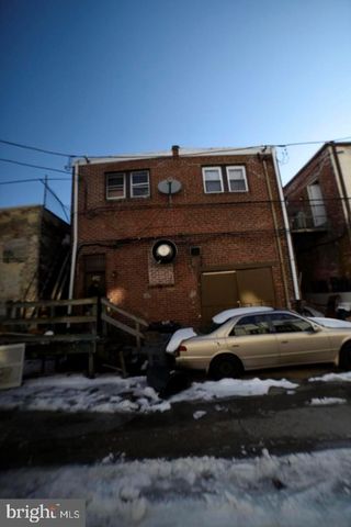 402 LONG LN, Upper Darby, PA 19082