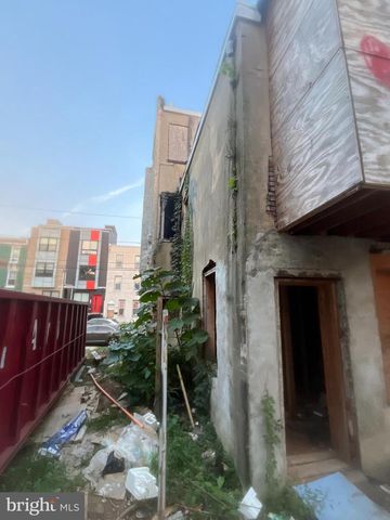 2104 N 9TH ST, Philadelphia, PA 19122