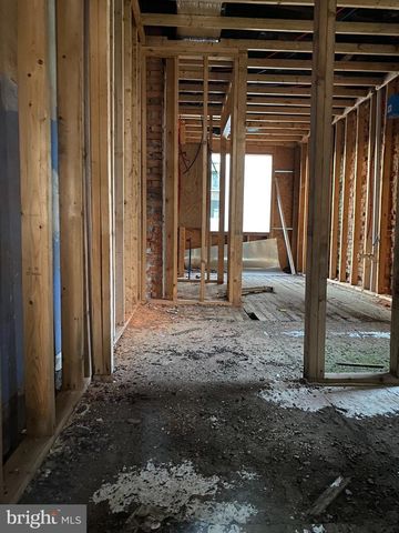 2104 N 9TH ST, Philadelphia, PA 19122