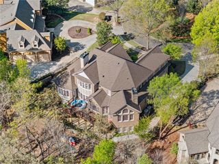 6221 Random Winds Bluff, Gainesville, GA 30506