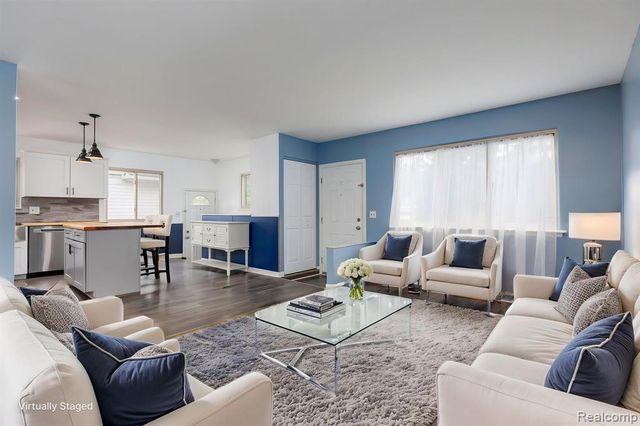 19631 Macel Street, Roseville, MI 48066
