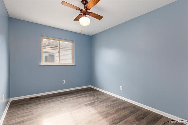19631 Macel Street, Roseville, MI 48066