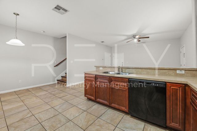 412 Carl Shipp DR B, Liberty Hill, TX 78642