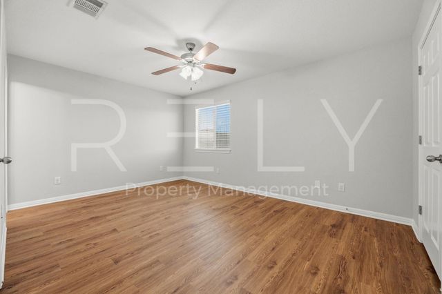 412 Carl Shipp DR B, Liberty Hill, TX 78642