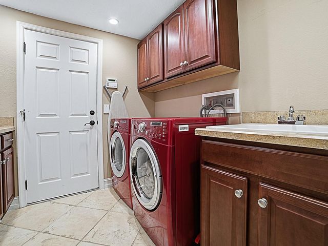 3119 FALCONHILL DRIVE, Apopka, FL 32712