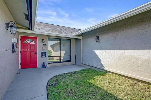 3108 Phoebe Ln, Delray Beach, FL 33444