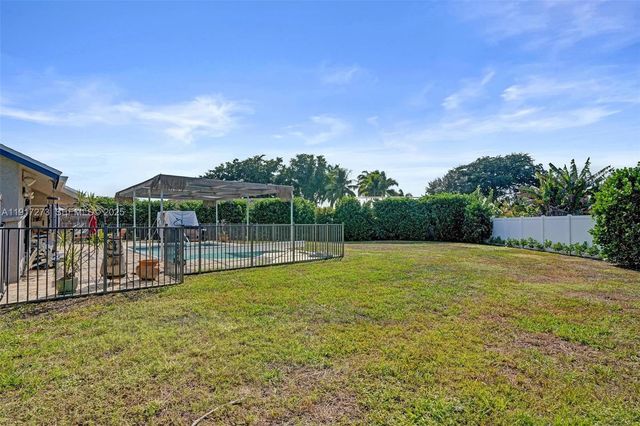 3108 Phoebe Ln, Delray Beach, FL 33444