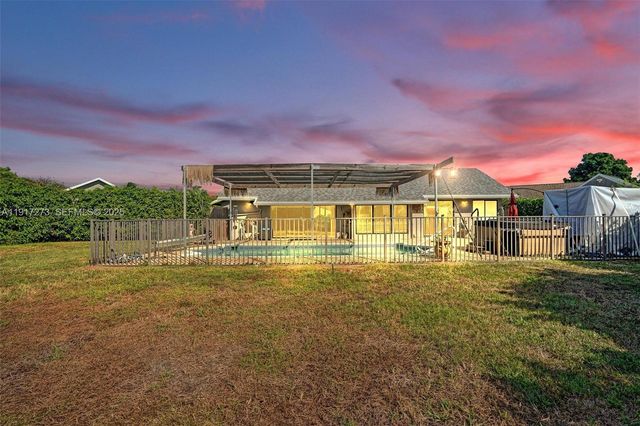 3108 Phoebe Ln, Delray Beach, FL 33444