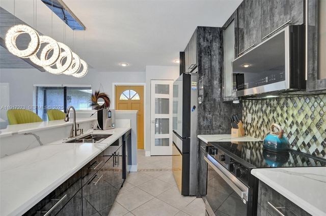 3108 Phoebe Ln, Delray Beach, FL 33444