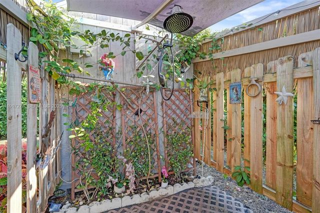 3108 Phoebe Ln, Delray Beach, FL 33444