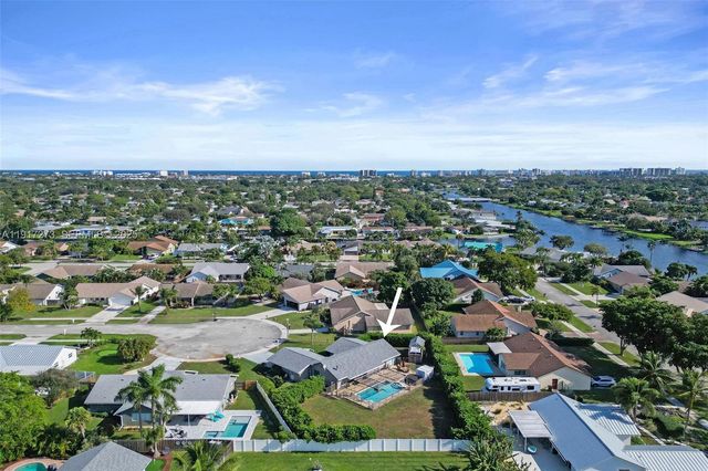 3108 Phoebe Ln, Delray Beach, FL 33444