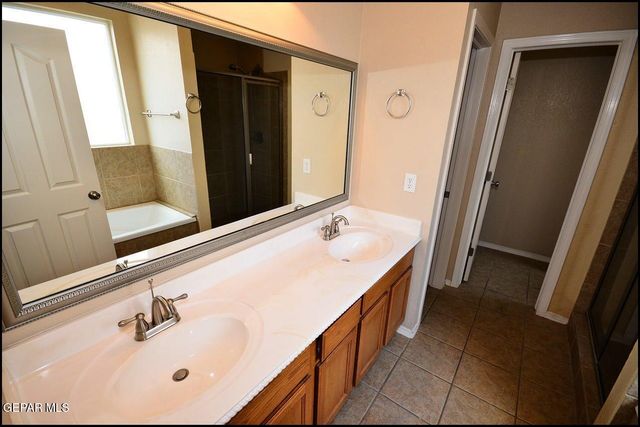 5806 REDSTONE MESA Court, El Paso, TX 79934