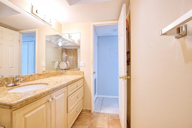 111 BRINY Avenue 27-12, Pompano Beach, FL 33062