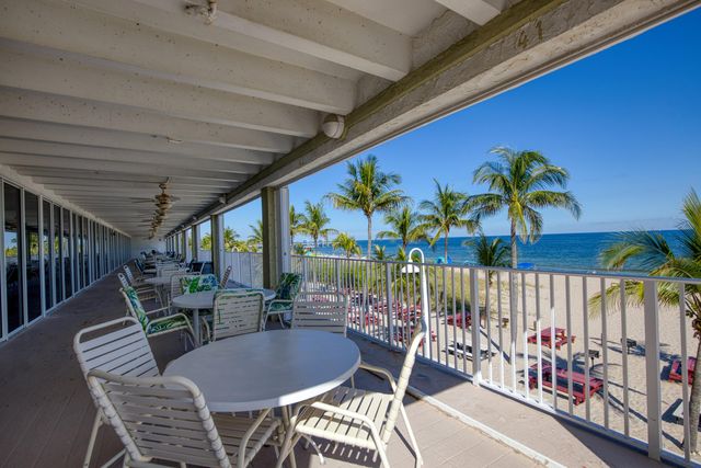 111 BRINY Avenue 27-12, Pompano Beach, FL 33062