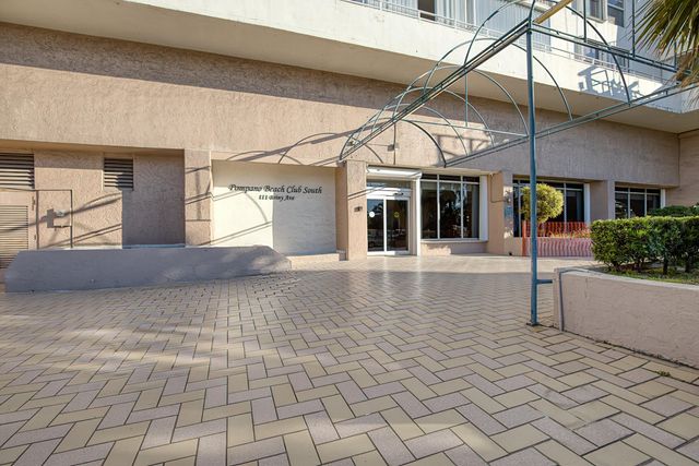 111 BRINY Avenue 27-12, Pompano Beach, FL 33062