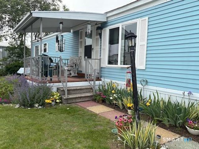 10 Chestnut Drive, Westbrook, CT 06498
