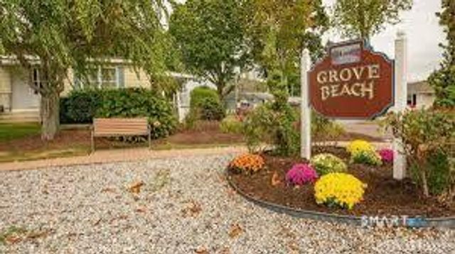 10 Chestnut Drive, Westbrook, CT 06498