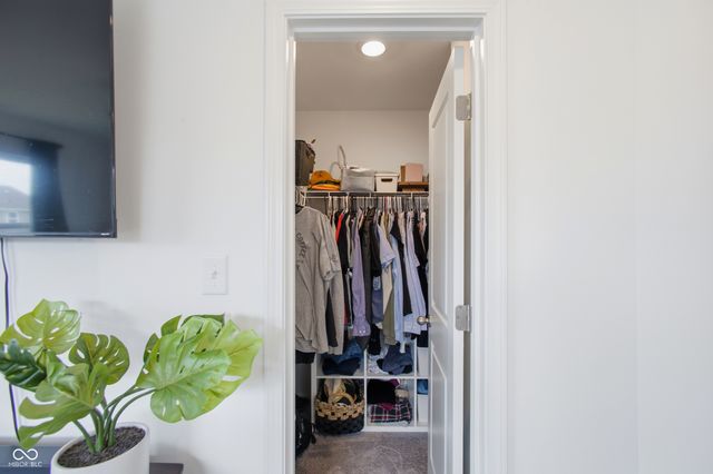 10837 White Fern Way, Indianapolis, IN 46239