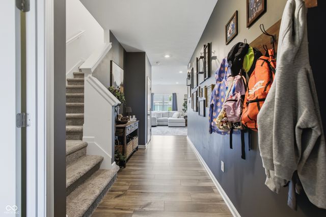 10837 White Fern Way, Indianapolis, IN 46239