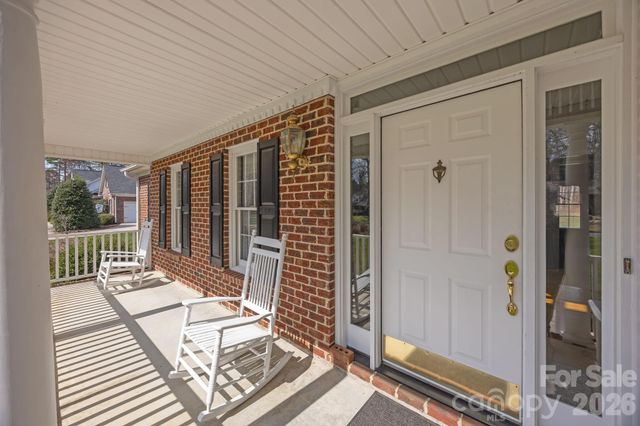 220 St Johns Drive, Salisbury, NC 28144