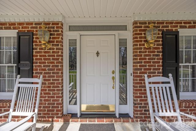 220 St Johns Drive, Salisbury, NC 28144