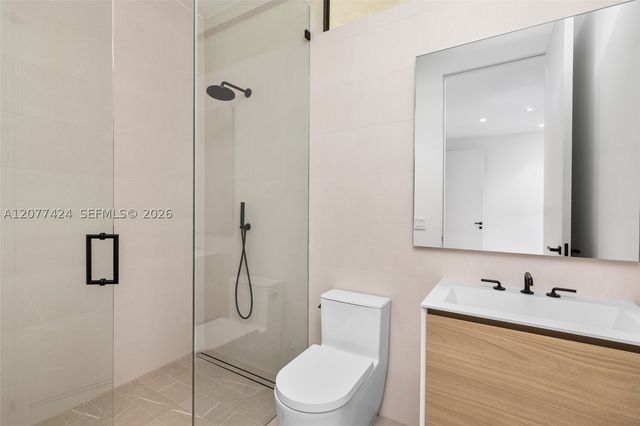6200 SW 123rd Ter, Pinecrest, FL 33156