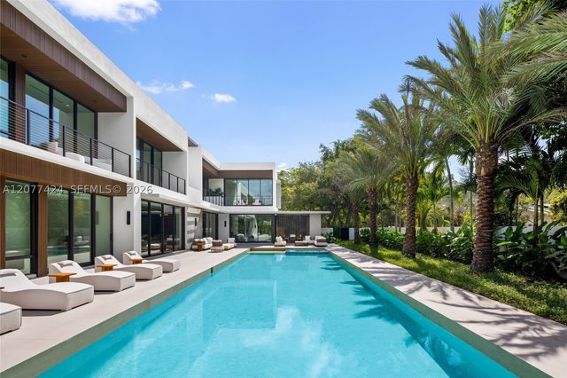 6200 SW 123rd Ter, Pinecrest, FL 33156