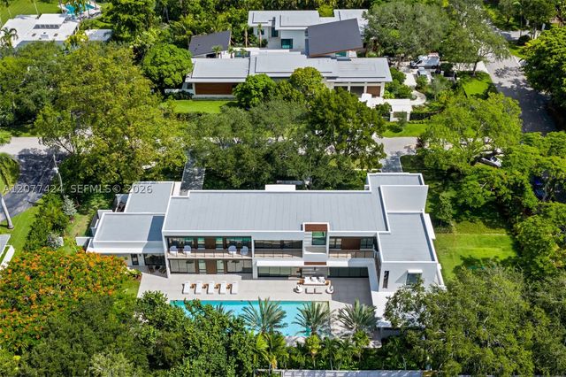 6200 SW 123rd Ter, Pinecrest, FL 33156