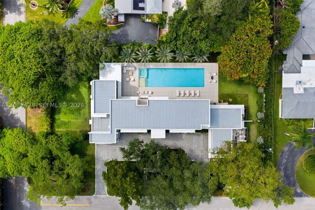 6200 SW 123rd Ter, Pinecrest, FL 33156