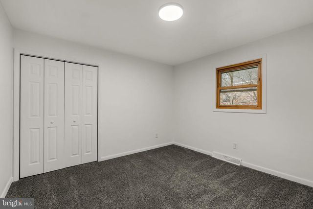 57 FOX CREEK RD, Wrightsville, PA 17368