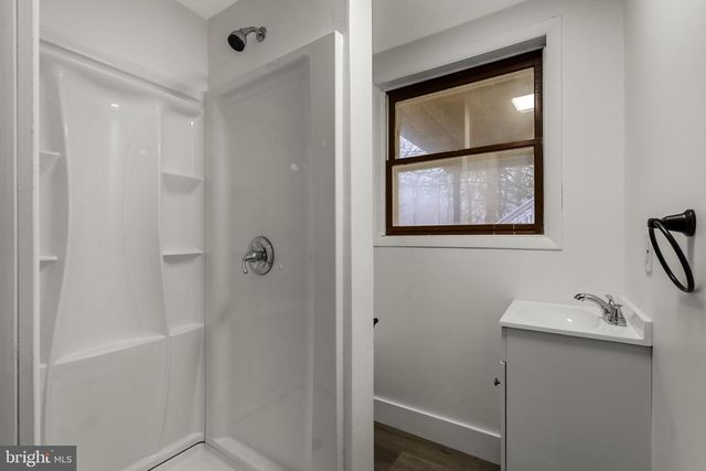 57 FOX CREEK RD, Wrightsville, PA 17368