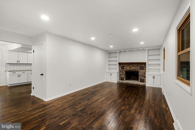 57 FOX CREEK RD, Wrightsville, PA 17368