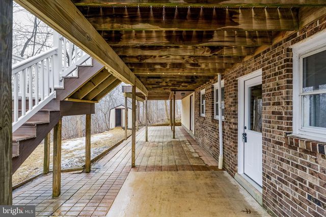 57 FOX CREEK RD, Wrightsville, PA 17368