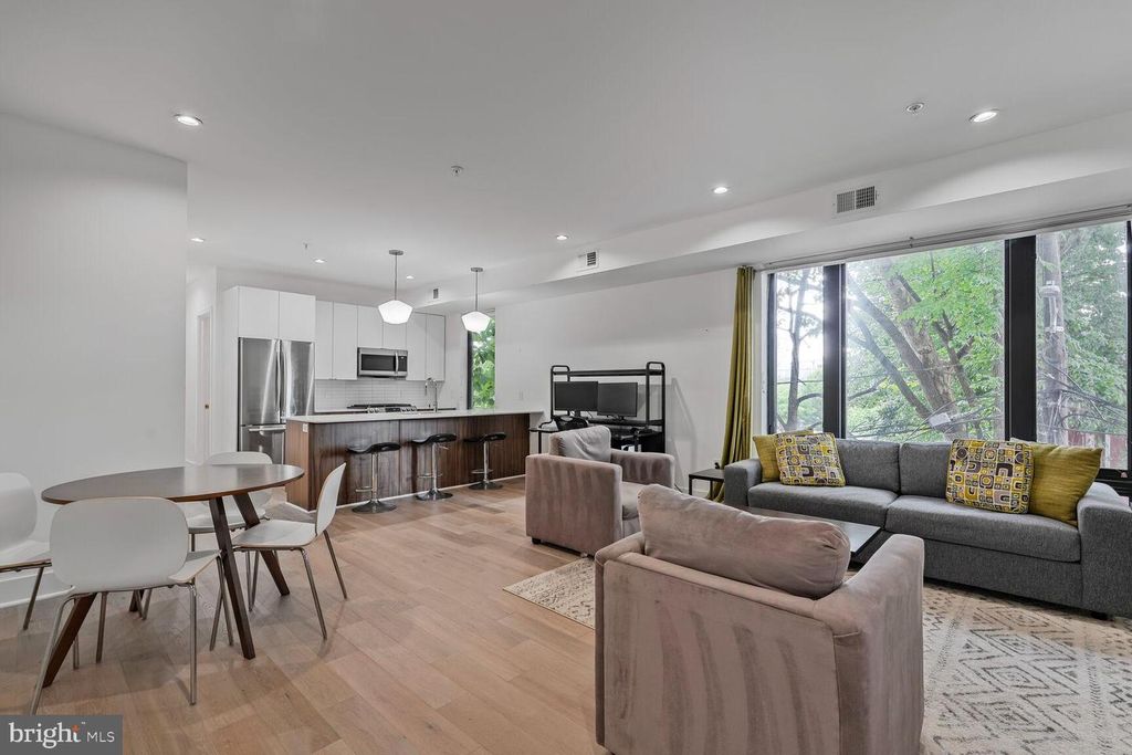 826 UPSHUR ST NW #6, Washington, DC 20011