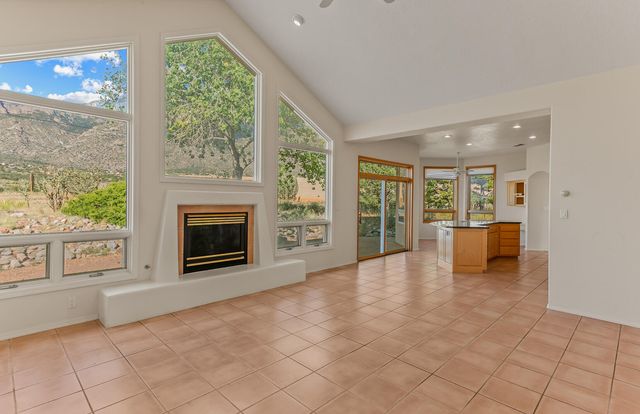 12511 ELENA Drive NE, Albuquerque, NM 87122