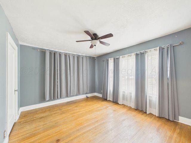 1225 S BONHAM Street, Amarillo, TX 79102